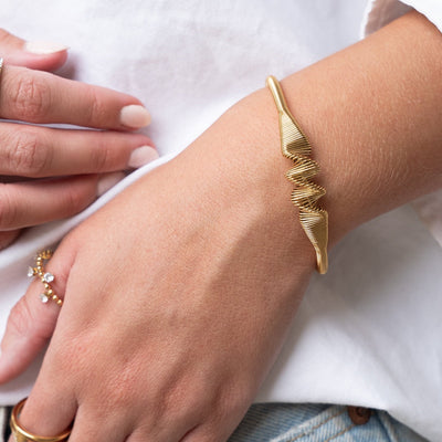 Bransoletka Bangle Wave - Złota